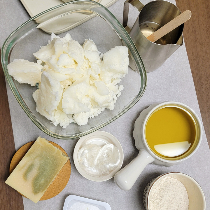 Pine Woods Detox Soap – Earthy, Invigorating & Skin-Loving
Reconnect with nature every day with Pine Woods Natural Handmade Soap, an earthy, cleansing bar enriched with French green clay and annatto seed-infused oil for gentle detoxification. The aromatic blend of cedarwood, pine, and lemon essential oils creates a woodsy, uplifting experience, while skin-nourishing butters lock in moisture. Designed to cleanse without drying, this handcrafted soap is perfect for outdoor enthusiasts and nature lovers alike.